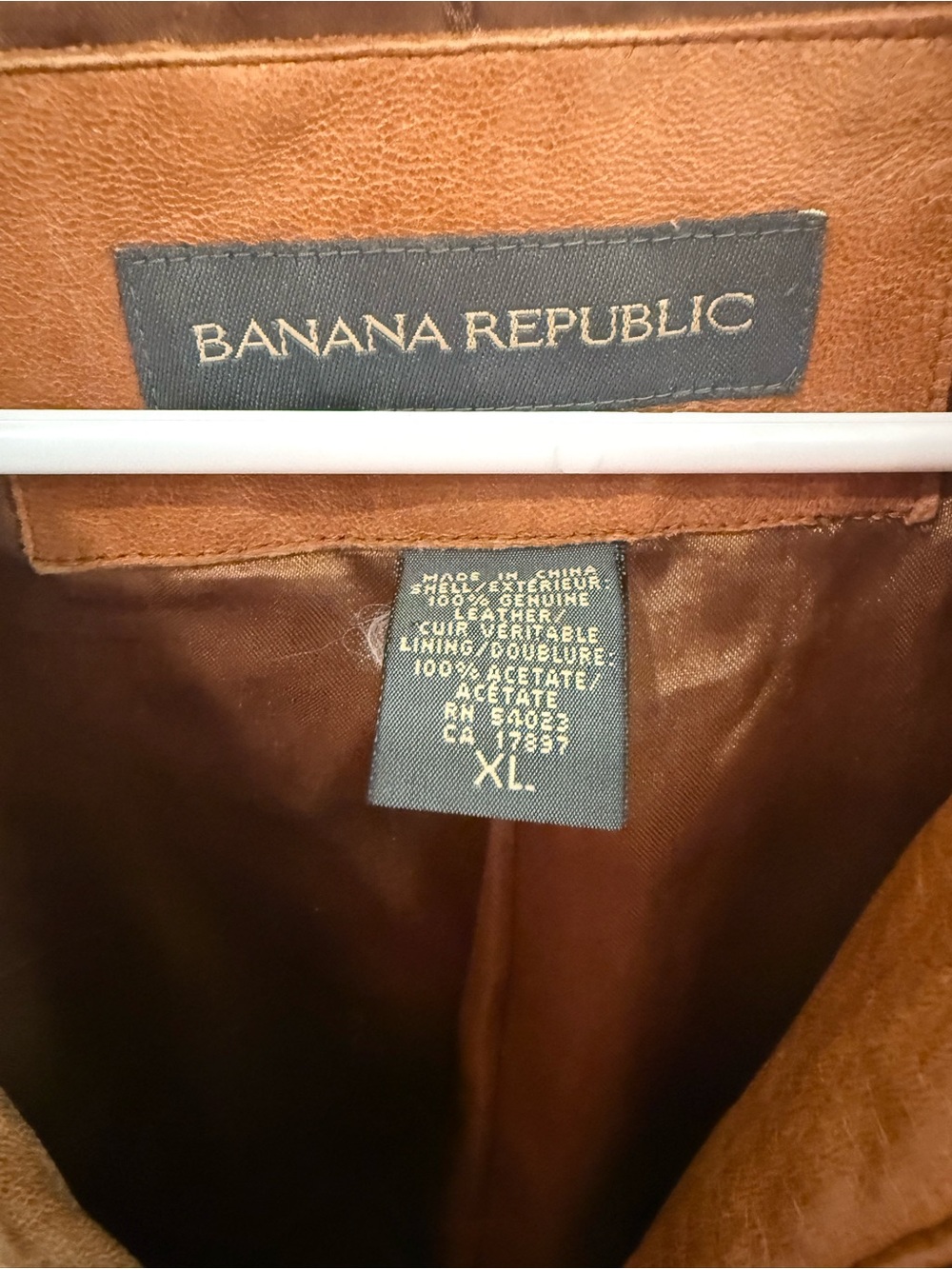 Banana Republic Men's Tan Leather Bomber Jacket - Picture 5 of 6